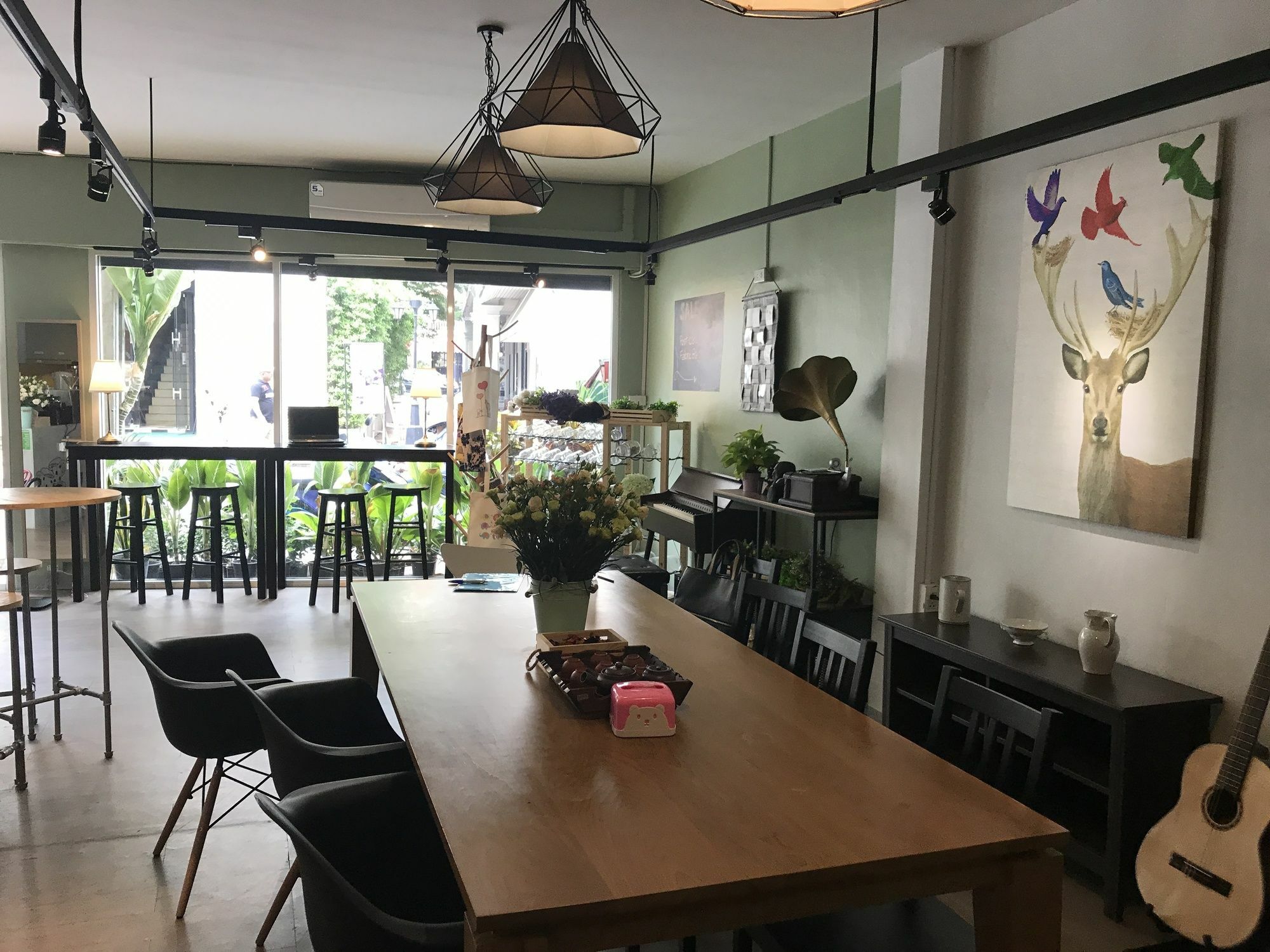 Folk Poshtel Silom Acomodação com café da manhã Banguecoque Exterior foto