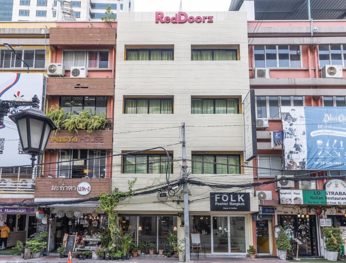 Folk Poshtel Silom Acomodação com café da manhã Banguecoque Exterior foto